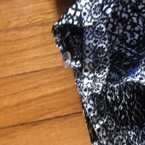 Charlotte Russe Maxi Dress - Picture 5 of 8